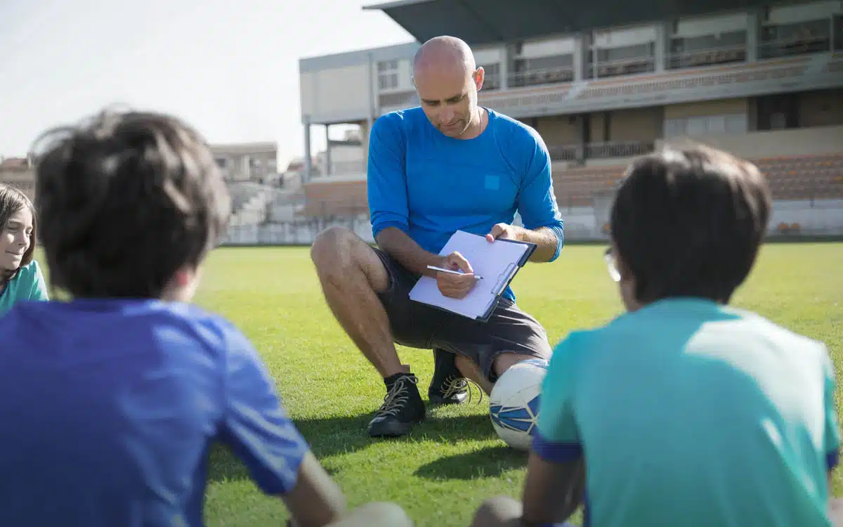 Comment connaître la formation d'une équipe de football